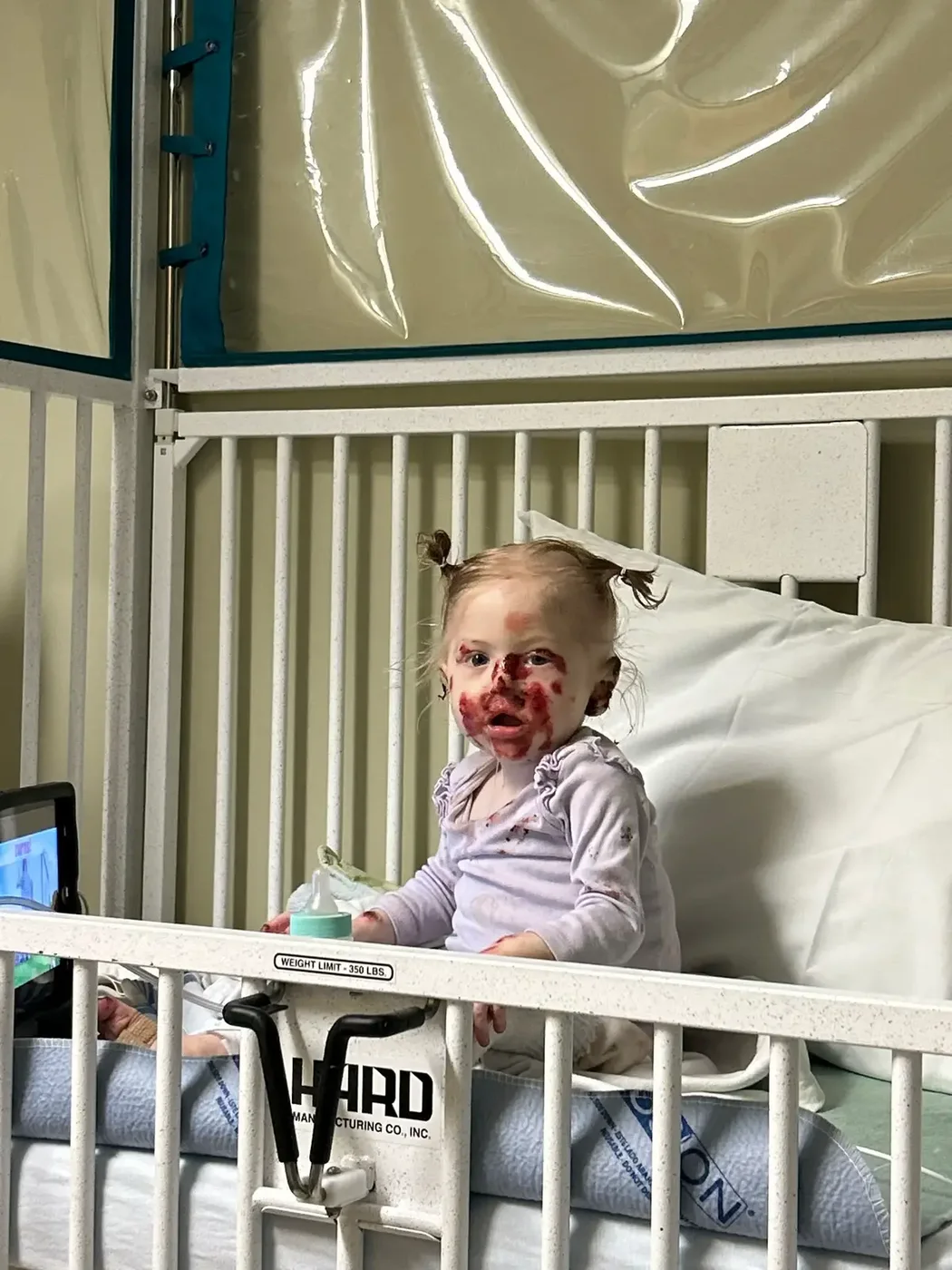 Alice durante atendimento no hospital